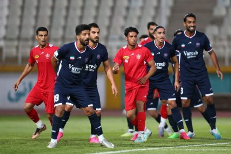 شکست پرسپولیس مقابل نساجی با گلزنی بازیکن سابق
استقلال