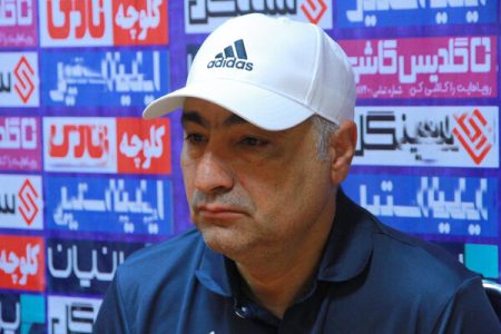 باید مقابل پرسپولیس جبران کنیم/ هیچ کس از خارجی مس خبر
ندارد!