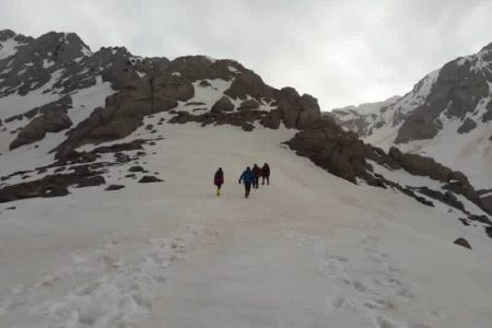 رفتن به کوه در نیمه شب از نظر ایمنی هیچ توجیهی ندارد