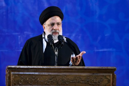 رییسی: دانشجو باید همواره در جایگاه روشنفکری قرار داشته
باشد