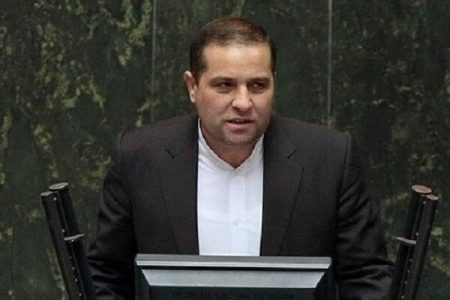 نظری: نمی‌گذاریم پول بیت‌المال از حلقوم اختلاس‌گران پایین
برود