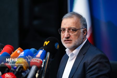 آنچه ما انجام می دادیم با آنچه شما انجام می دهید فاصله
دارد