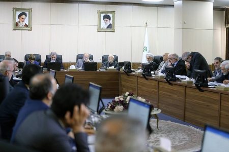 احکام برنامه هفتم برای مناطق آزادمنطبق برسیاست‌های کلی
نیست