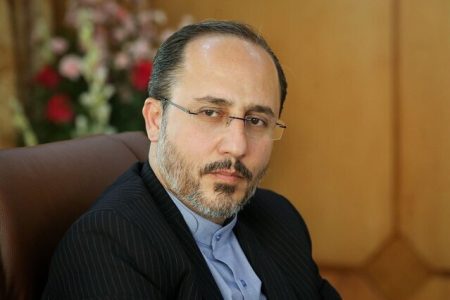 هیچ نماینده‌ای به دلیل انتقاد از دولت ردصلاحیت نشده
است