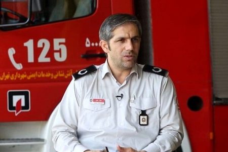 آتش‌سوزی انبار بزرگ پلاستیک در جاده خاوران