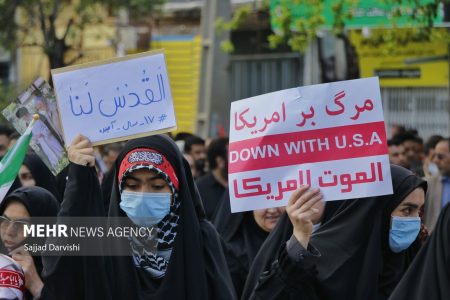 اهمیت روز قدس امسال/ ایستادگی روزه‌داران غزه در برابر رژیم
سفاک