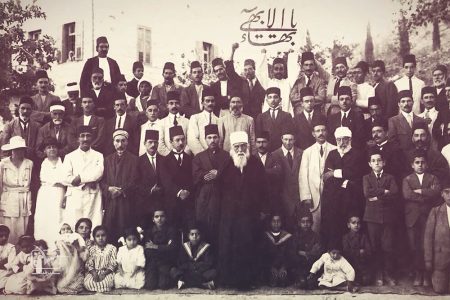 آسیب‌های جدایی دین از سیاست در «مقدس نما»/ دیدن یک تجربه
تاریخی