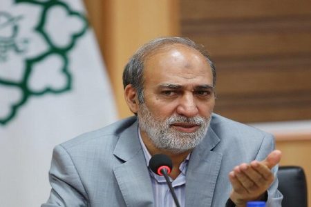 به دنبال بورسی کردن دارایی‌های مختلف شهرداری هستیم