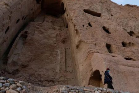 حمله مسلحانه در مرکز افغانستان/ ۴ نفر ازجمله ۳ گردشگر کشته
شدند