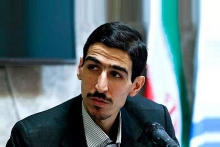 در بررسی اعتبارنامه «تاجگردون» خلاف قانون عمل شده
است