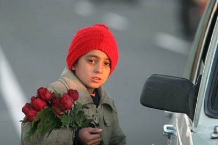 ساماندهی کودکان گل‌فروش از بزرگراه شهید هاشمی و
بهشت‌زهرا