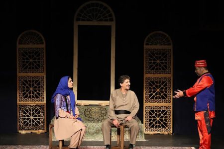 «مبارک و خاتون پرده نشین» به دانشجویان تخفیف می‌دهد