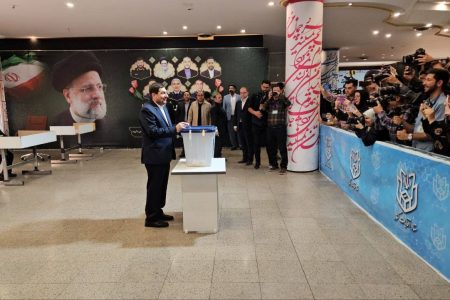 مخبر: انتخابات یک موضوع فرابخشی است