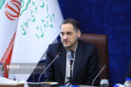 نگاهداری: حدود ۷۲ هزار معلم تا مهر امسال بازنشسته
می‌شوند