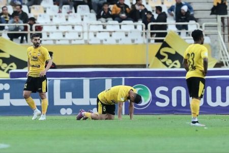 چالش بازیکنان جدید سپاهان در اولین بازی/ دردسر کمبود
مدافع