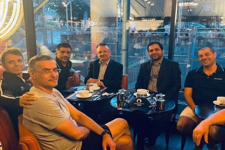 بازدید داورزنی و فیروزی از اردوی تیم ملی کشتی فرنگی در
پاریس
